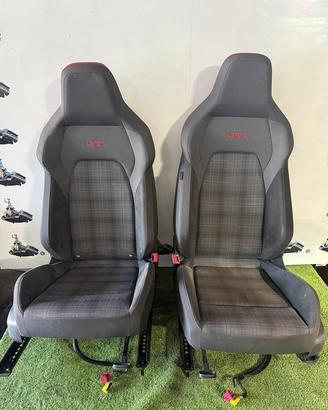 Tappezzeria Golf VIII GTI del 2024