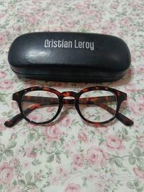occhiali tartarugati modello moscot