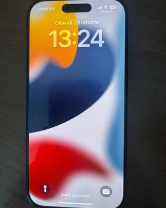 Telefono iPhone 16 pro cambio cell 18