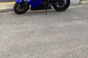 Kawasaki ninja zx10r mod 2004/05