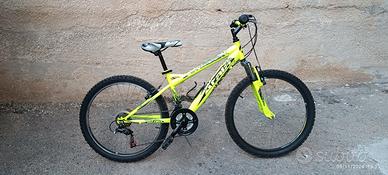 BICI MOUNTAIN BIKE ATALA INVADER 24"