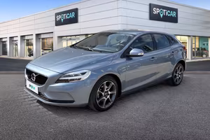 VOLVO V40 D2 Kinetic