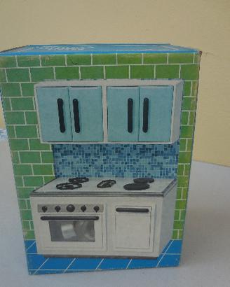 Minicucina giocattolo di latta vintage NOS