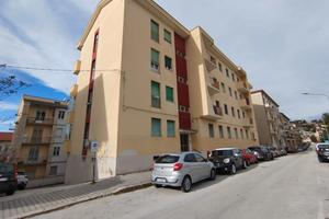 Via Gorizia - 75 mq con cantina - zona centrale