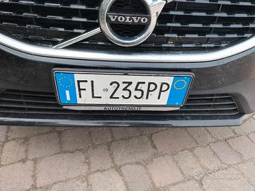 autovettura marca Volvo