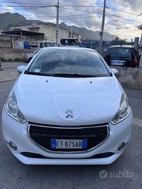 Peugeot 208 PureTech 82 5 porte Access