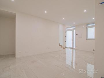 TRA VIALE UNGHERIA E VIA AQUILEIA: ESCLUSIVA CA...