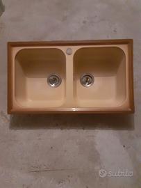 Lavello color terra di Francia