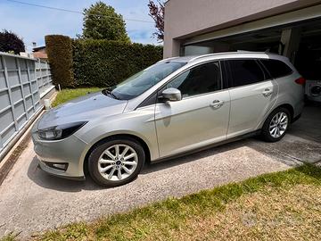 FORD FOCUS SW 120 CV TITANIUM