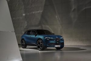 ALFA ROMEO Junior 1.2 136 CV Hybrid eDCT6