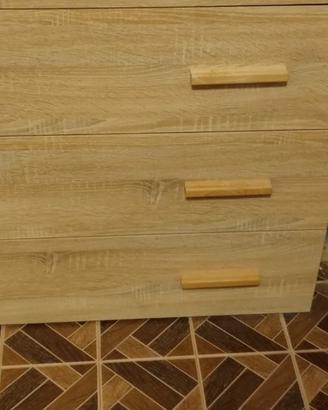 comò e i suoi comodini in rovere 