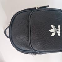 Adidas Originals Mini Zaino nero con logo