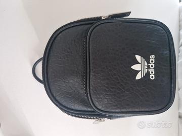 Adidas Originals Mini Zaino nero con logo