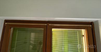 Bastoncini estendibili per tende in ottone