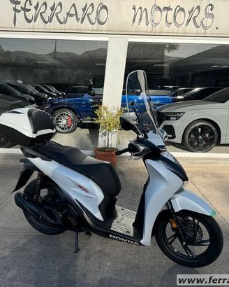 HONDA SH 150 sport nuovo pronta consegna A SOLI 46