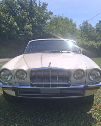 Jaguar XJ6 4.2 cambio manuale ASI