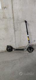 monopattino adulto 