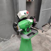 Smerigliatrice, affilatrici e  rettificatrice