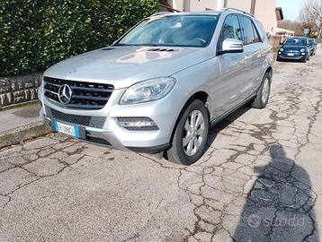 Mercedes ML250
