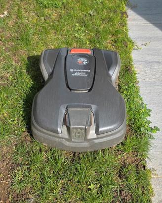 Robot tagliaerba Husqvarna Automower 305