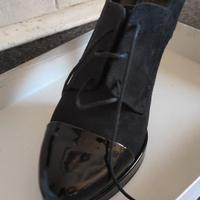 Scarpe donna camoscio vernice nera