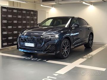 Audi Q8 SUV 55 TFSI e quattro tiptronic S lin...