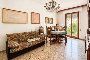 Appartamento di 85 m² con 4 locali e posto auto a 