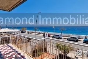 Appartamento 80 mq fronte mare a roccalumera