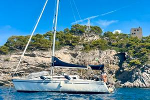 GIB SEA 92, barca a vela 9,20 m. pronta alla boa