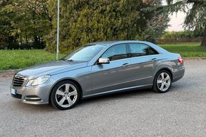 MERCEDES E220 cdi AVANTGARDE - GARANZIA - PERMUTE 