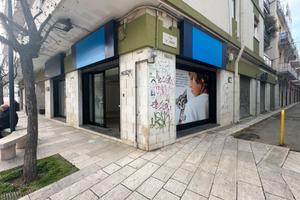 Locale commerciale via Roma 40-42, Gioia del colle