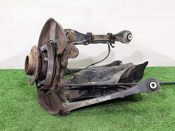 BMW F32 Mozzo fusello posteriore destro