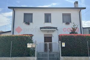 Casa Indipendente Lendinara [Cod. rif 3333567VRG]