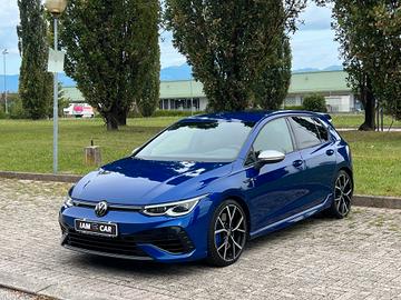 Volkswagen Golf 8 R 2.0 TSI DSG 4Motion AKRAPOVICH
