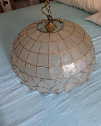 Lampadario Vintage anni '70 a cupola madreperla