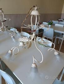 Lampadari in ferro battuto 