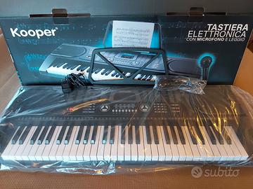 TASTIERA ELETTRONICA microfono leggio e supporto