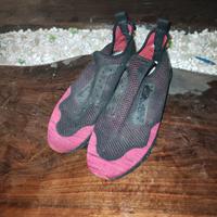 Scarpe sportive n°45 – senza lacci e solette  