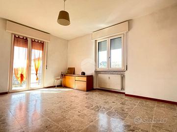 3 LOCALI A GRUMELLO DEL MONTE
