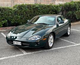 Jaguar XK8 - 4.0 V8 - Verde su Verde