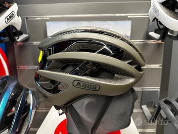 Casco Abus Airbreaker Olive Green M
