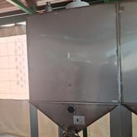3 silos in acciaio inox