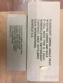 Lampade angolari militari