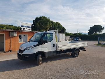 Iveco Daily 35C16 - 2023 - 20.000 km cassone fisso