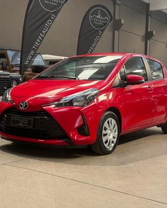 TOYOTA Yaris 1.0 5 porte Cool
