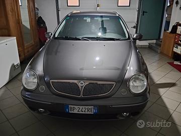 Lancia Lybra 1.9 JTD STATION WAGON 