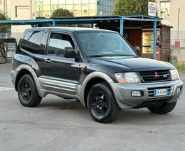 Mitsubishi Pajero 3.2 16V DI-D 3p. GLX
