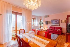 BRUZZANO - TRILOCALE PIANO ALTO