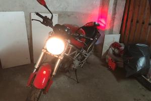 Ducati moster 620