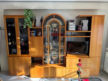 mobili soggiorno e cameretta